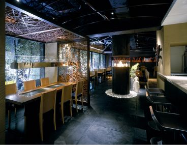 お好み焼 鉄板焼 ぼてぢゅう赤坂店の雰囲気1