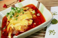 料理メニュー写真 四川料理名菜ー怪味鶏(グァウェイジ)