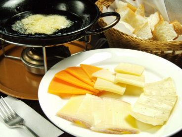 らふぃーね ワイン チーズフォンデュのおすすめ料理1