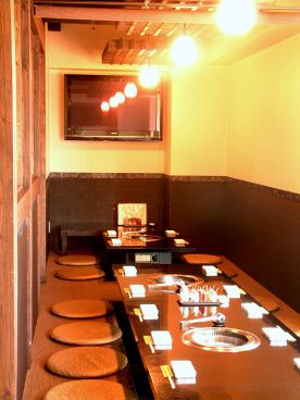 神戸岡本 焼肉 犇郷 ほんごうの雰囲気1