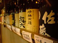 壁には焼酎もずらり♪