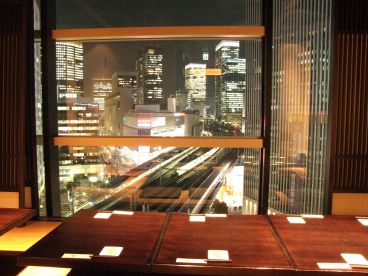 ごはん ダイニングバー DINNING BAR ほっこり 有楽町店の雰囲気1