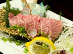 料理メニュー写真&nbsp;大トロ鮪の炙り～ポン酢ジュレ～