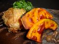 料理メニュー写真&nbsp;地鶏とモッツァレラチーズの湯葉包み揚げ