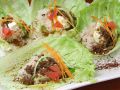 料理メニュー写真&nbsp;ひき肉ライス　レタス包み