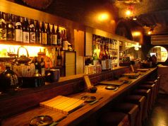 焼酎 バー Bar 月の中の雰囲気1