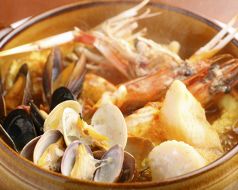 料理メニュー写真&nbsp;南仏風魚介のスープ仕立て（ブイヤベース）冬季限定