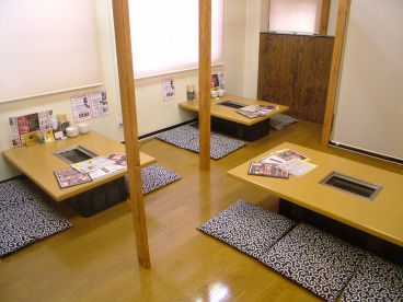 豚牛 県庁前本店の雰囲気1