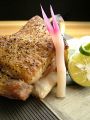 料理メニュー写真&nbsp;地鶏もも焼き　柚子胡椒で