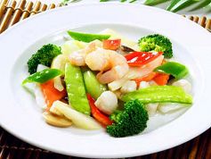 料理メニュー写真 海鮮と季節野菜の炒め