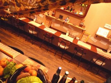 野毛山カレー 酒場の雰囲気1