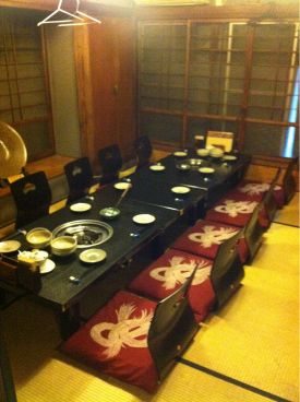 もつ鍋 笑楽 神楽坂店の雰囲気1