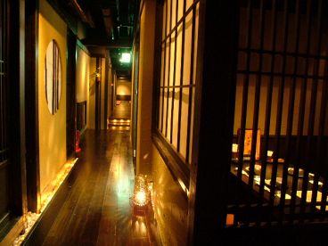 くいもの屋 わん 船橋店の雰囲気1