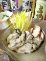 料理メニュー写真&nbsp;岡山県産　牡蠣と新鮮な黄ニラの鍋(季節限定です)