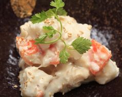 料理メニュー写真&nbsp;鶏と長芋のゴママヨネーズ