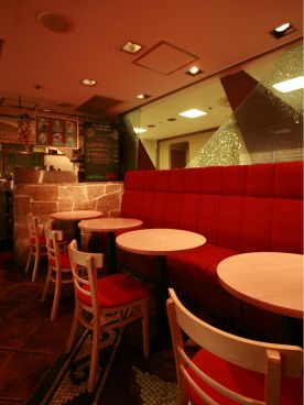 羅甸 東武百貨店 池袋店の雰囲気1