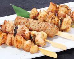 料理メニュー写真&nbsp;おまかせ串焼き盛り合わせ【タレor塩】