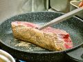 料理メニュー写真&nbsp;国内産牛肉たたき
