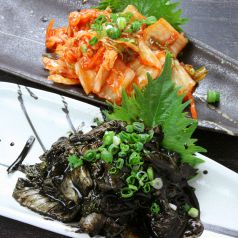 料理メニュー写真 赤キムチor黒キムチ