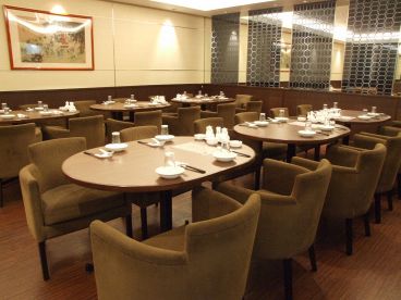 シェンロン XHENLONG REAL FINE DININGの雰囲気1