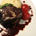 料理メニュー写真&nbsp;とろとろ牛ホホ肉の赤ワイン煮込み