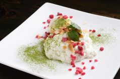 料理メニュー写真 もち米のムース~バニラアイス添え~