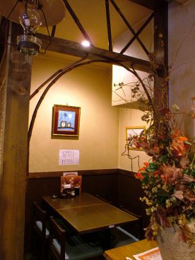 やきとり道場 こだわりやま 四谷三丁目店の雰囲気1