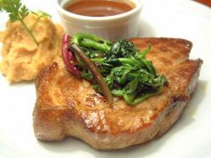 料理メニュー写真&nbsp;メキシコ産豚肉の燻製グリル