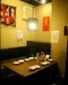 2~4名様で使える半個室席