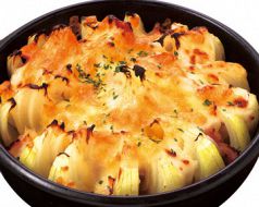 料理メニュー写真&nbsp;オニオンのチーズグラタン
