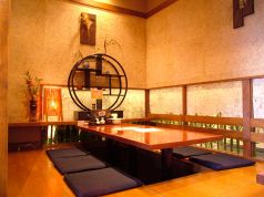 魚菜や 朝次郎 アミュプラザ鹿児島店の雰囲気1