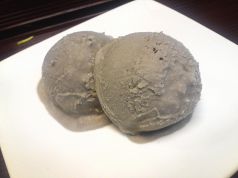 料理メニュー写真 黒ゴマアイス