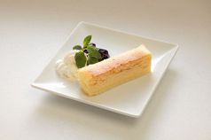 料理メニュー写真&nbsp;ベイクドチーズケーキ