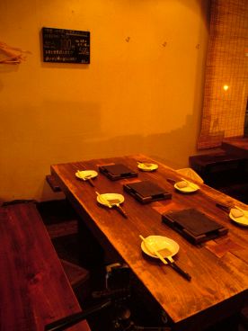 やき然 本店の雰囲気1