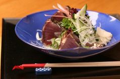 料理メニュー写真&nbsp;かつおの刺身・タタキ