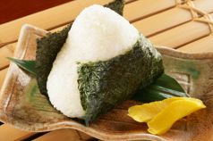 料理メニュー写真&nbsp;大きな！！塩むすび