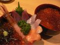 料理メニュー写真&nbsp;自家製いくら丼/ 海鮮丼（5種盛り）