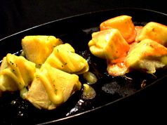 料理メニュー写真 じゃがバター明太チーズ焼き