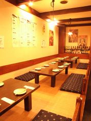ホルモン酒場 合掌 東京八重洲総本店の雰囲気1