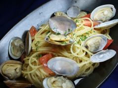料理メニュー写真&nbsp;あさりとトマトのバターしょう油