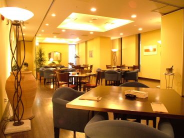 カッチーヌ TRATTORIA e BAR CACCiNUの雰囲気1