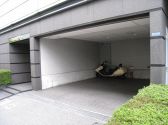 専用駐車場2台