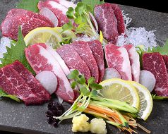 料理メニュー写真 馬刺 盛合せ