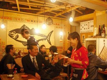 魚ます 池袋店 大漁市場の雰囲気1