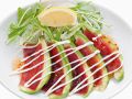 料理メニュー写真&nbsp;まぐろとアボカドのカルパッチョ　わさびマヨ