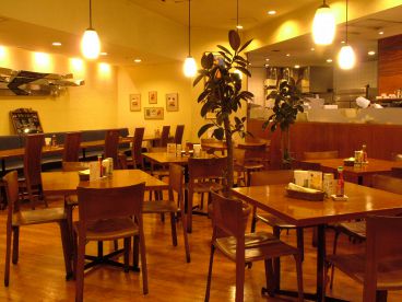 洋麺屋ピエトロ 小倉砂津店の雰囲気1