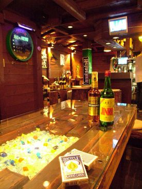 バー bar フィフティ フィフティ 50&50の雰囲気1