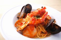 料理メニュー写真&nbsp;本日の魚介ペスカトレート漁師風