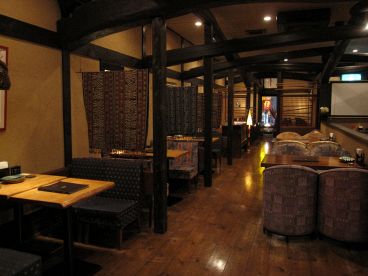 リビングバー LIVING:BAR 京都の雰囲気1
