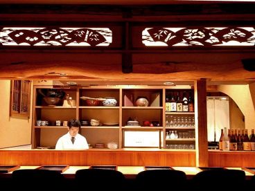 しろう 神宮前の雰囲気1